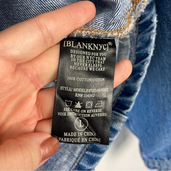 Blank NYC Crop Puff Sleeve Denim Jacket - Picture 11 of 12